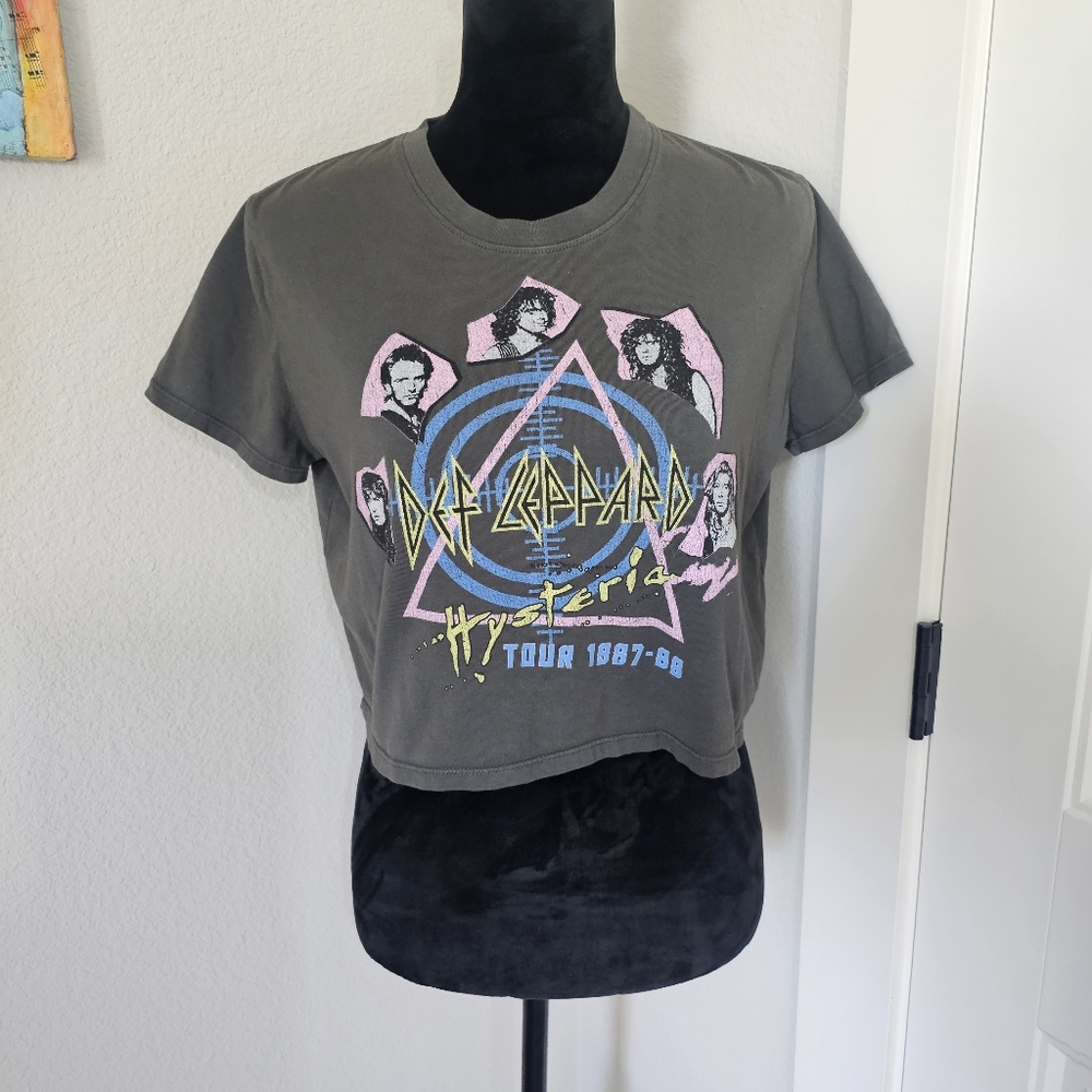 Def Leppard Cropped Tee, Small - Picture 2 of 10
